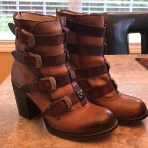 Freebird by Steven Bates cognac boots
